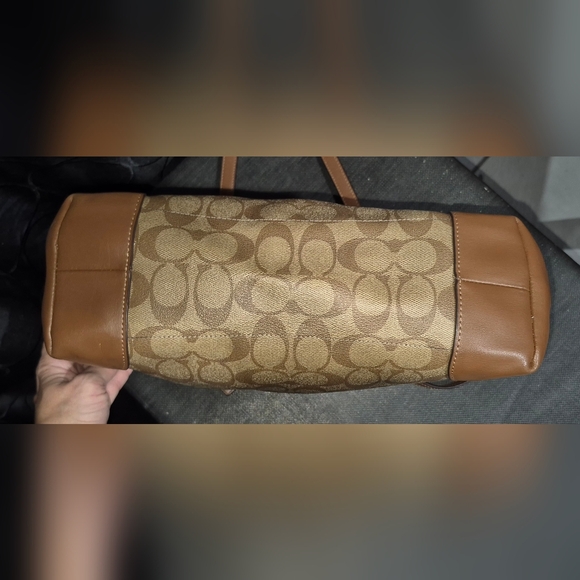Authentic Coach Signature Brown Tote Bag - Picture 8 of 10